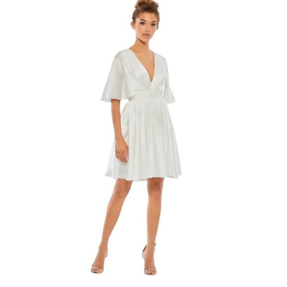 Mac Duggal NEW Size 4 White Satin Flowy SS Flutter Sleeve Mini Dress 26605 - Picture 1 of 8